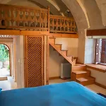Les Maisons De Cappadoce