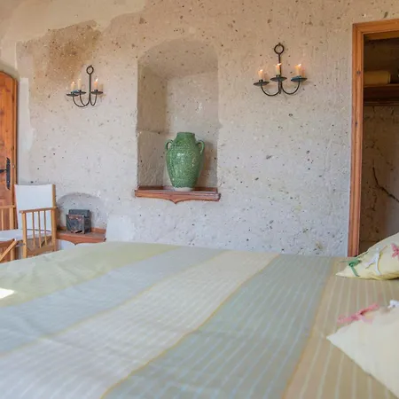 Les Maisons De Cappadoce Üchisar