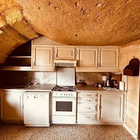 Les Maisons De Cappadoce