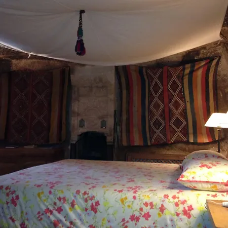 Les Maisons De Cappadoce Учисар